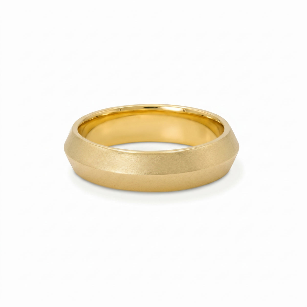 Mens Gold Ring with Knife Edge