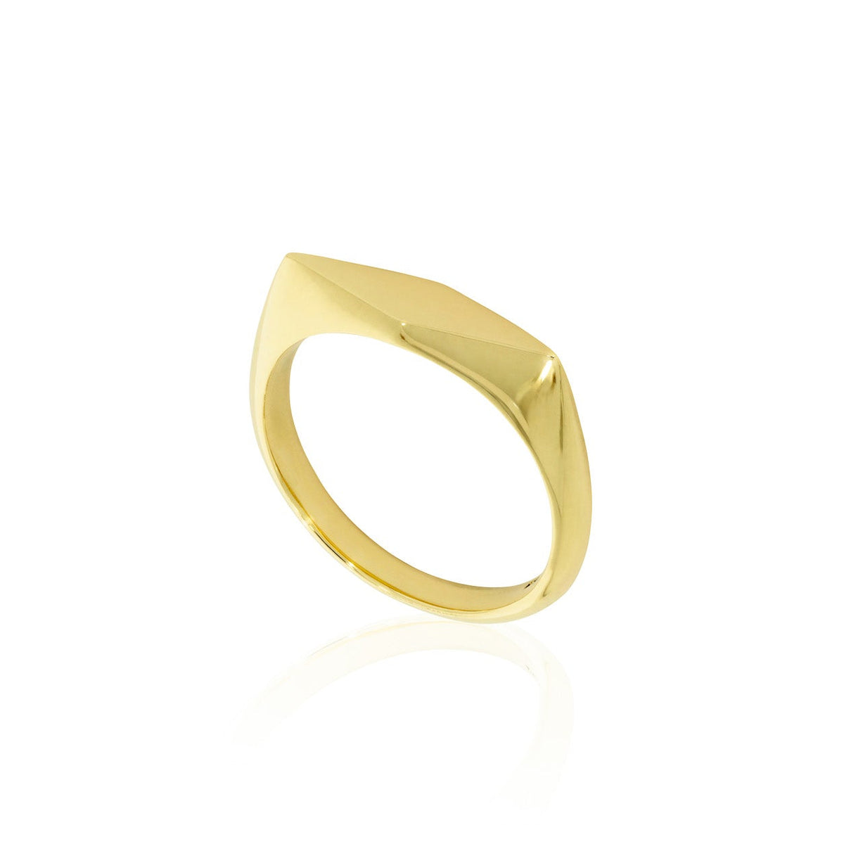 9ct gold signet ring with a faceted rhombus face